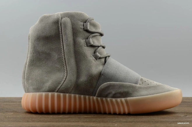 ADIDAS 750 BOOST GLOW YEEZY BB1840 LIGHT DARK GREY GUM 0815